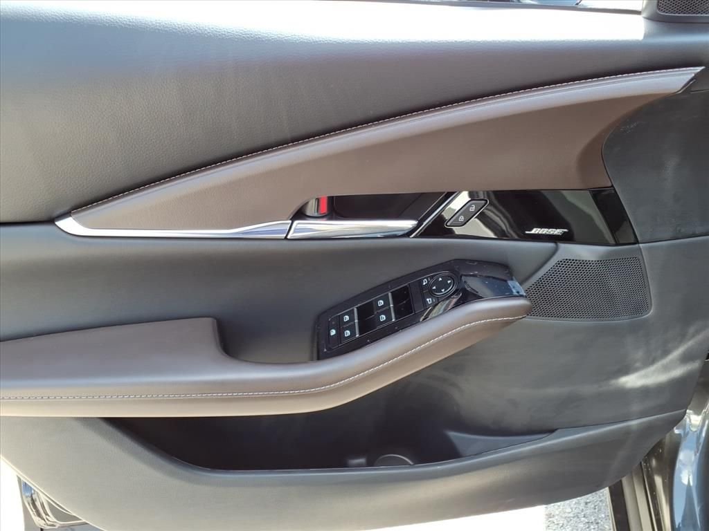 2025 Mazda CX-30 Premium - Photo 18