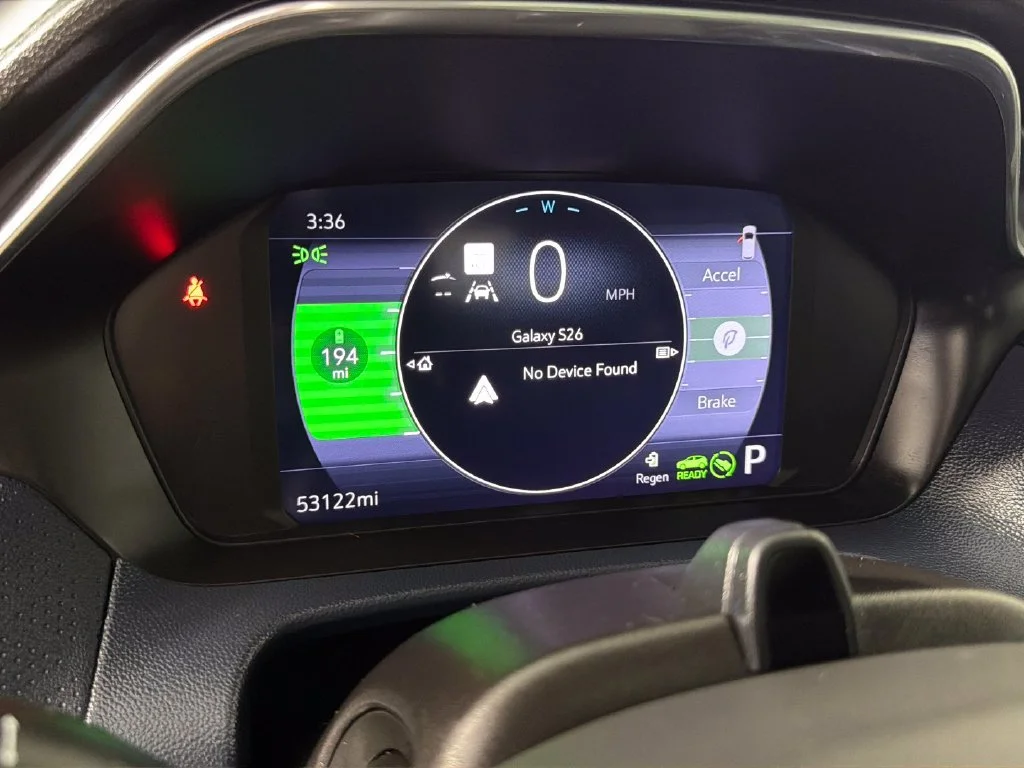 Used 2022 GRAY GHOST METALLIC Chevrolet Premier image 21