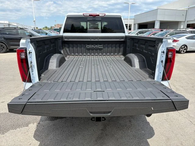 New 2026 White GMC Denali Ultimate image 24