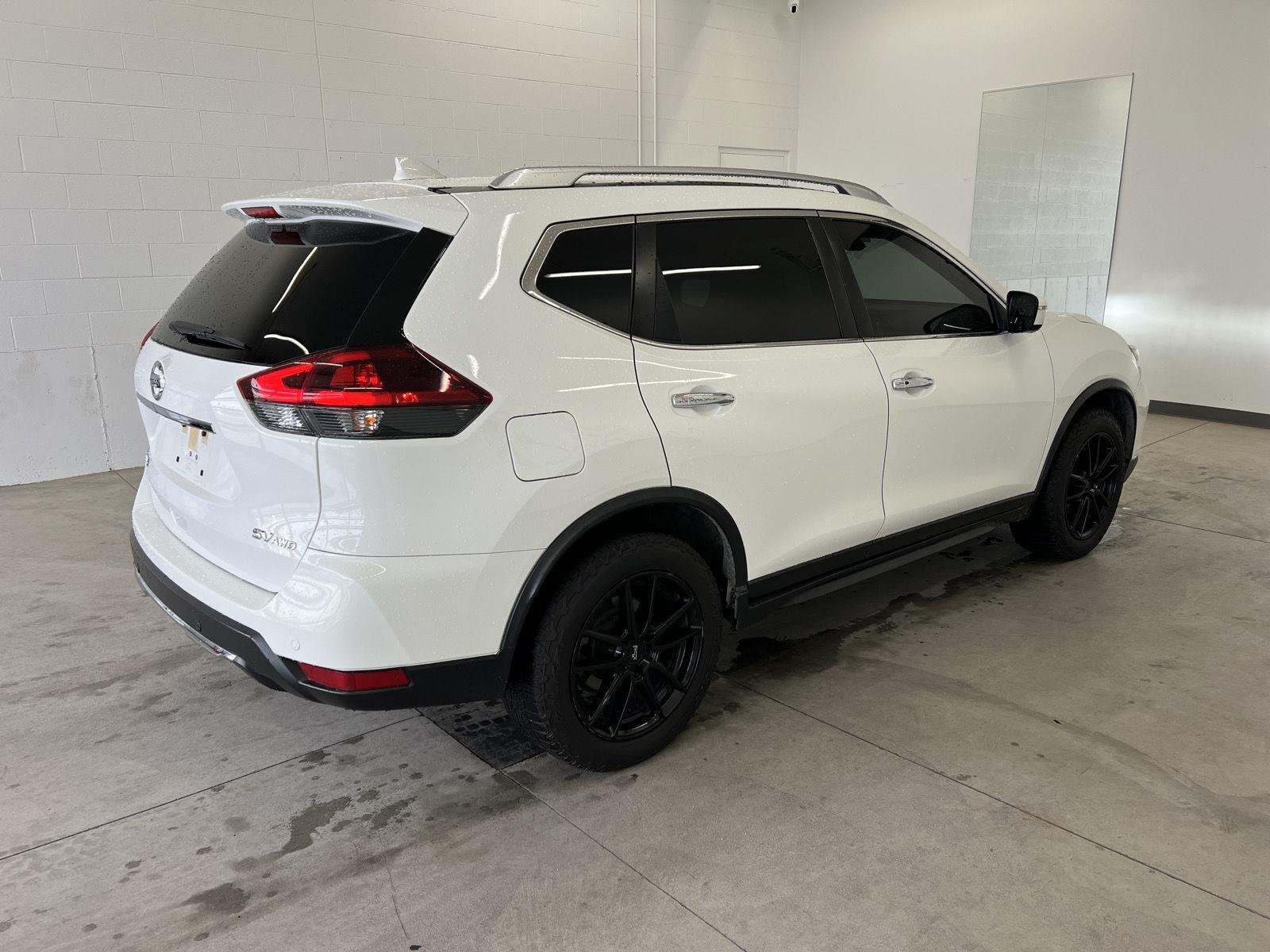 2020 Nissan Rogue SV - Photo 4