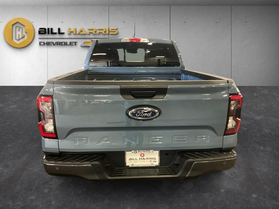 Used 2024 Gray Ford XLT image 12