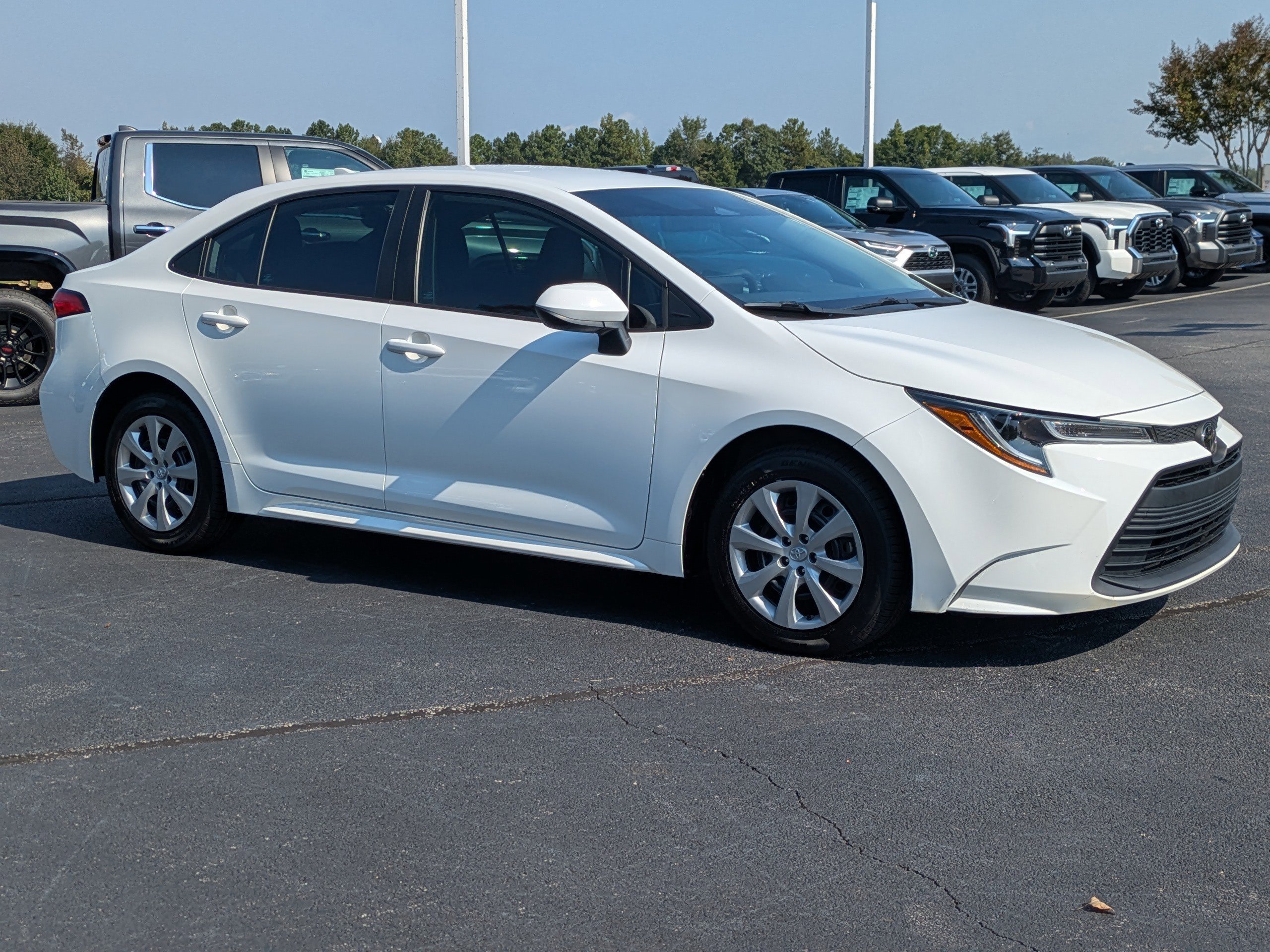 New 2026 Ice Toyota LE image 2