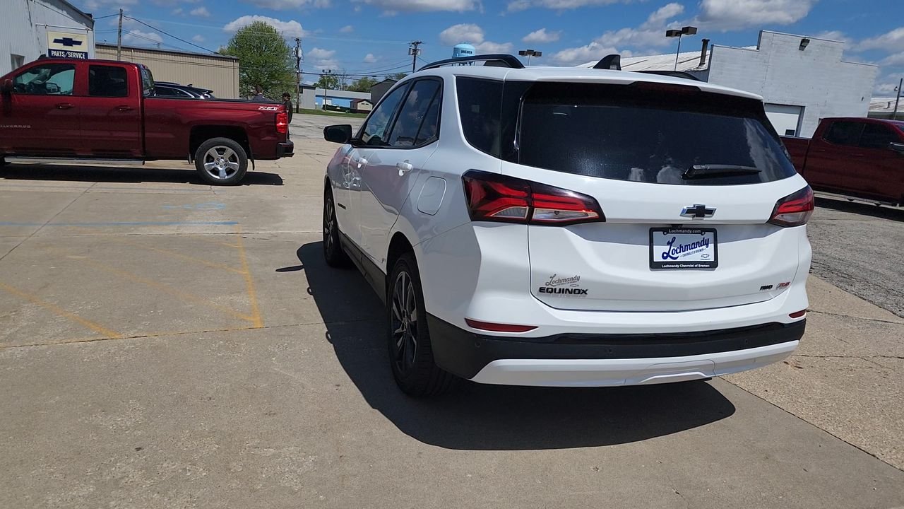 Used 2024 Summit White Chevrolet RS image 9