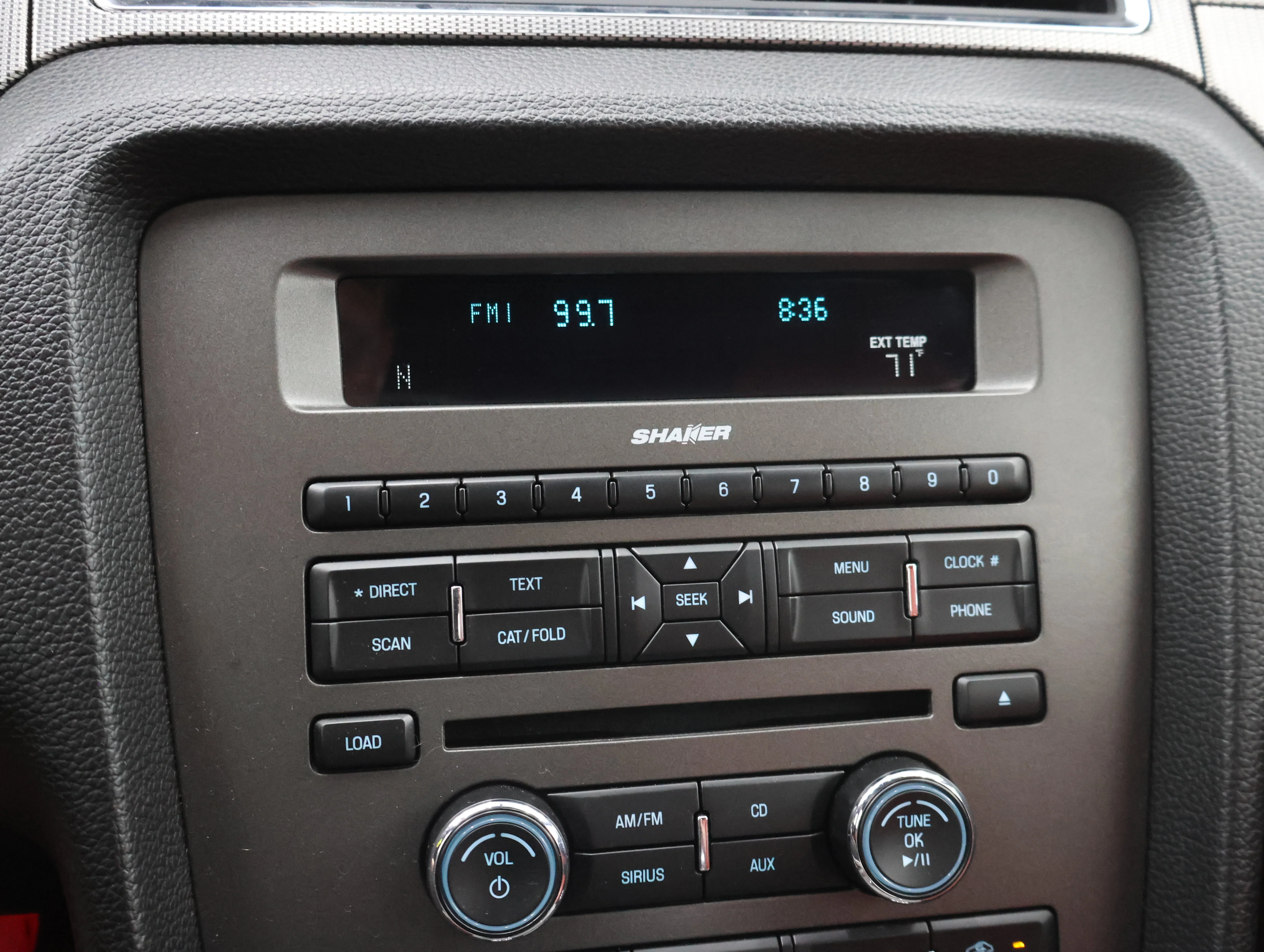 Used 2014 Sterling Gray Metallic Ford GT Premium image 42