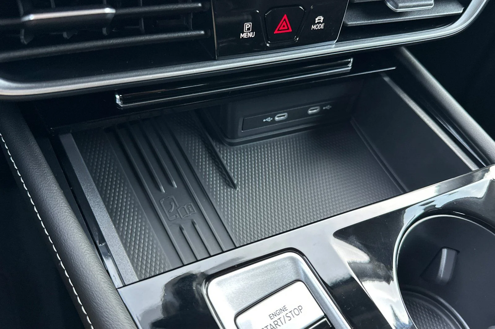 2026 Volkswagen Atlas SE w/Tech - Photo 25
