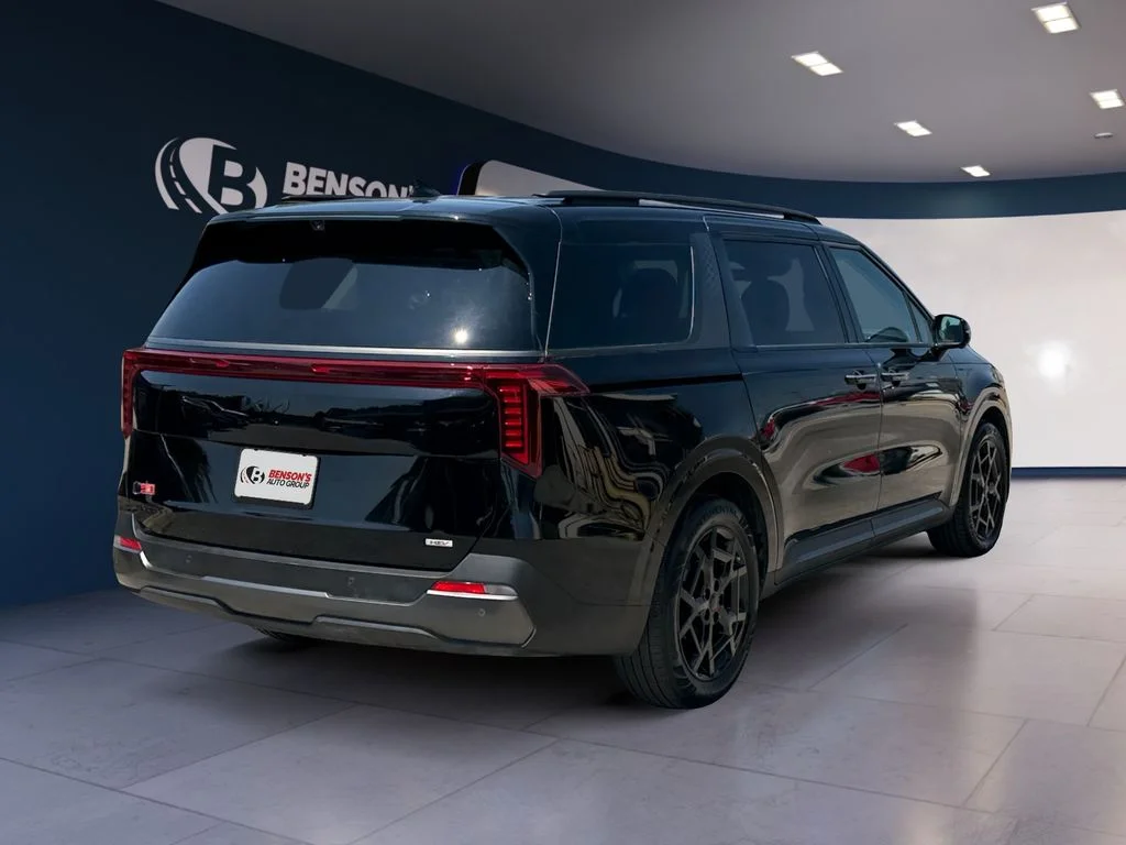 Used 2025 Black Kia SX Prestige image 5