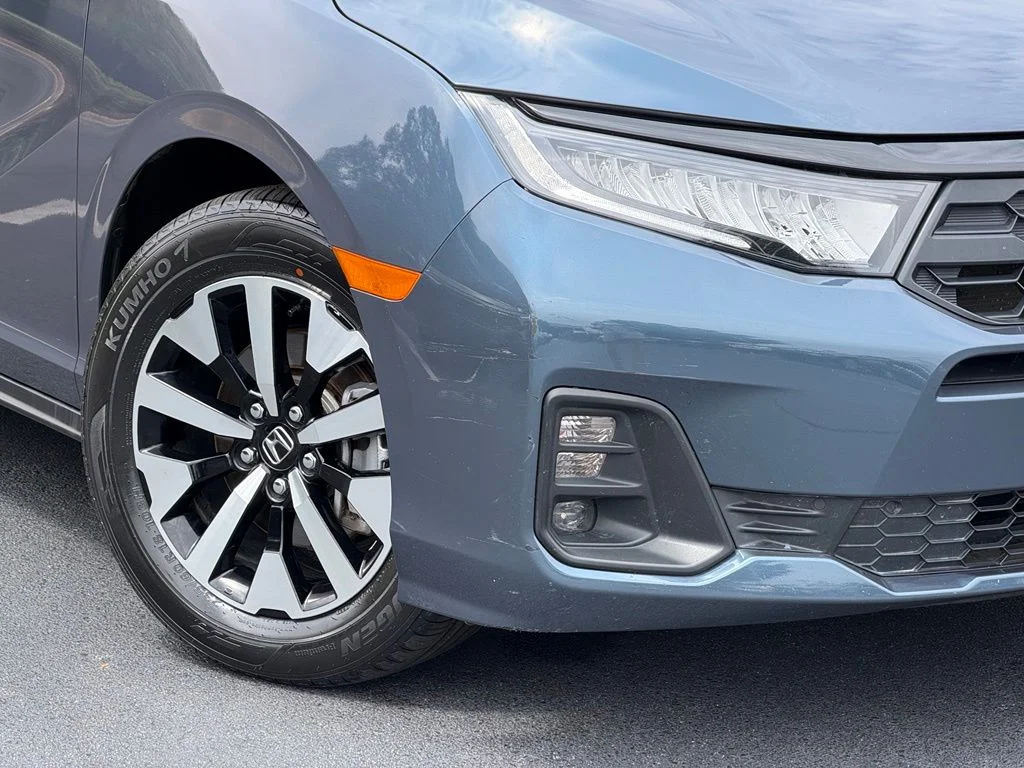 Used 2025  Honda EX-L image 15