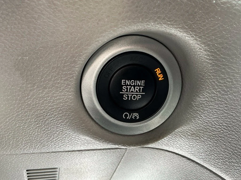 Used 2022 White Chrysler Touring L image 31