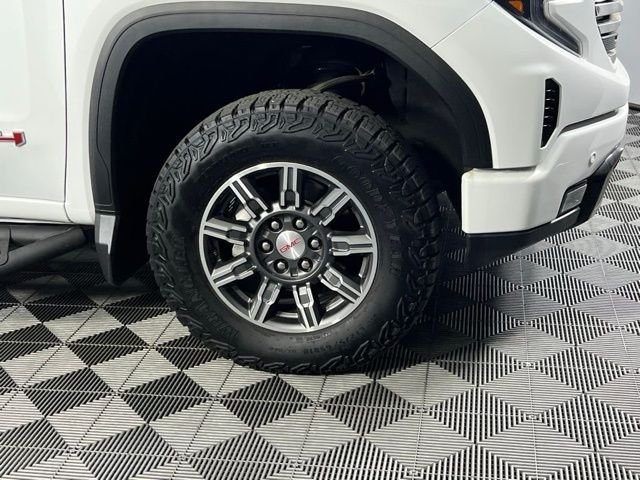 2024 GMC Sierra 1500 AT4 - Photo 11