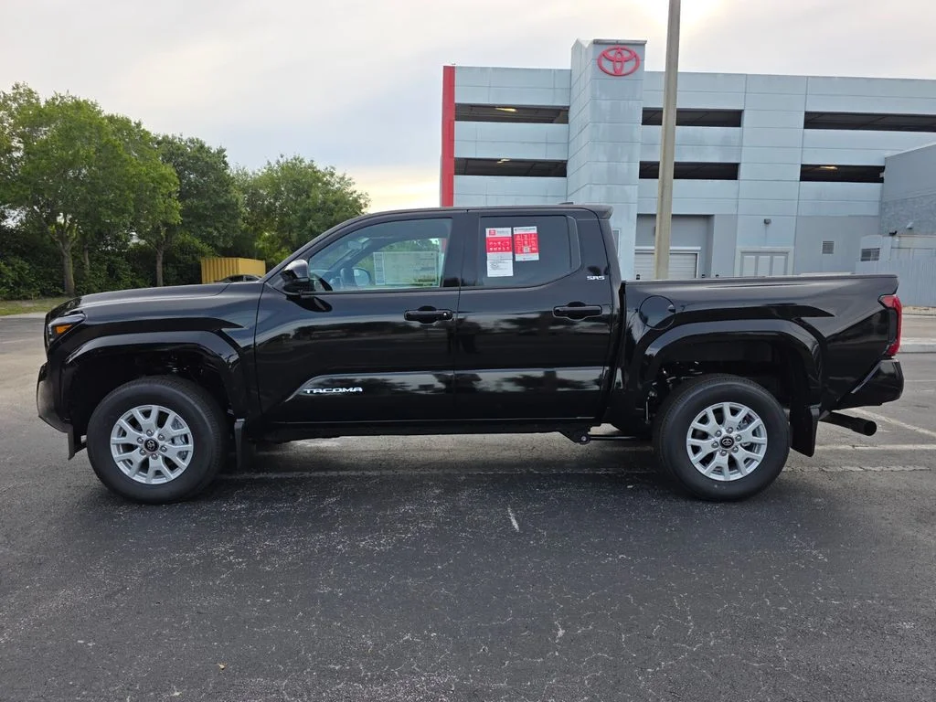 New 2026 Black Toyota  SR5 image 8