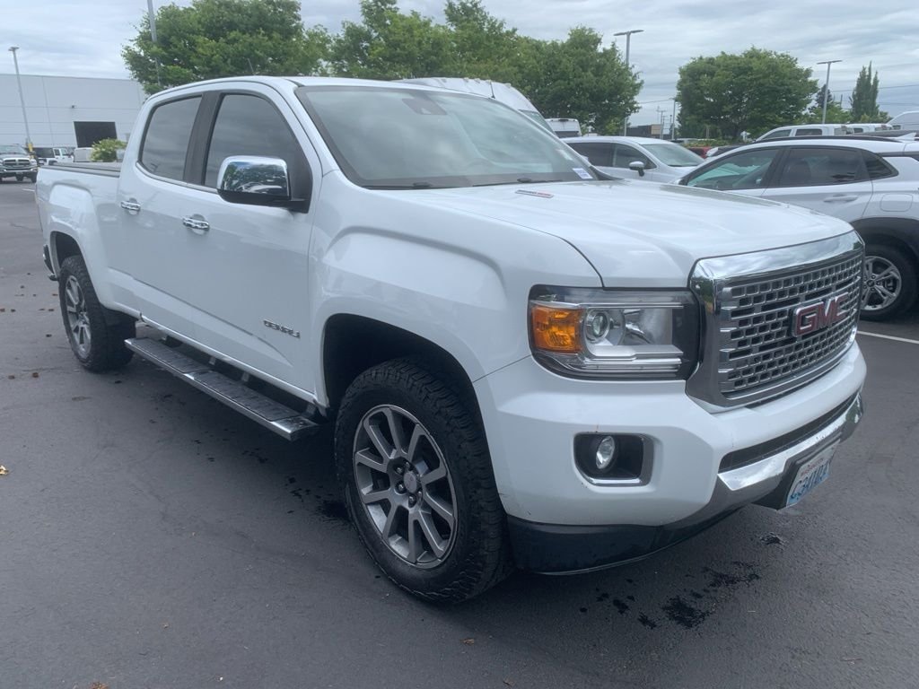 Used 2018 Summit White GMC Denali image 5