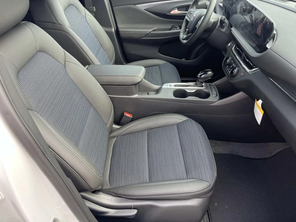 2026 Buick Envista Preferred - Photo 14