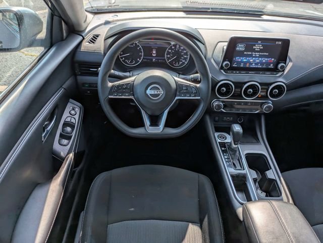 Used 2024 Gray Nissan SV image 13