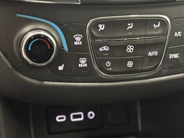 Used 2024 Black Chevrolet LT image 32