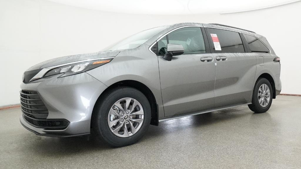 New 2026 Heavy Metallic Toyota LE image 3