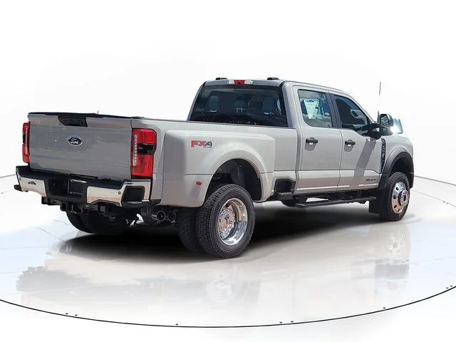 New 2026 Avalanche Ford XL image 5