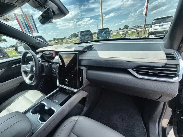 2026 GMC Acadia Elevation - Photo 28