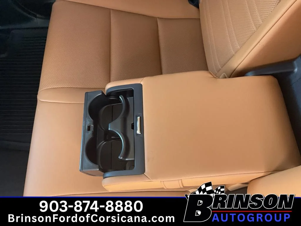 Used 2020 Nebula Gray Pearl Lexus Base image 18