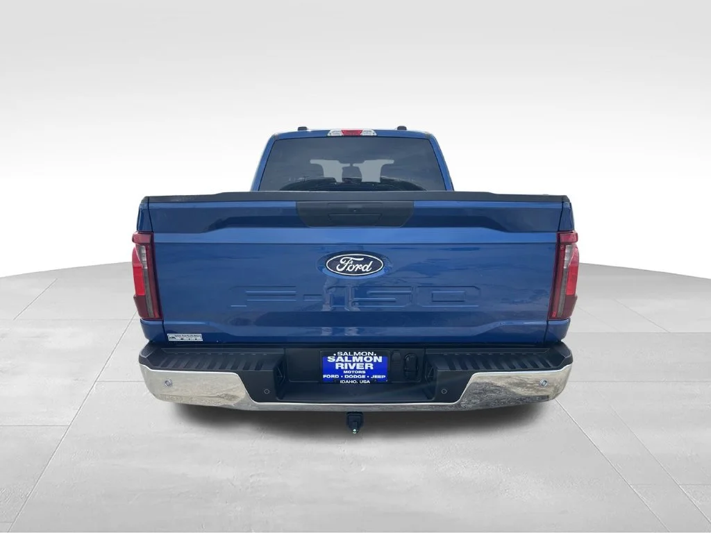 Used 2025 Blue Ford XLT image 6