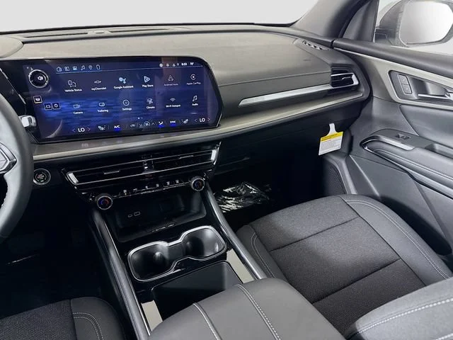 New 2026 Summit White Chevrolet LT image 22