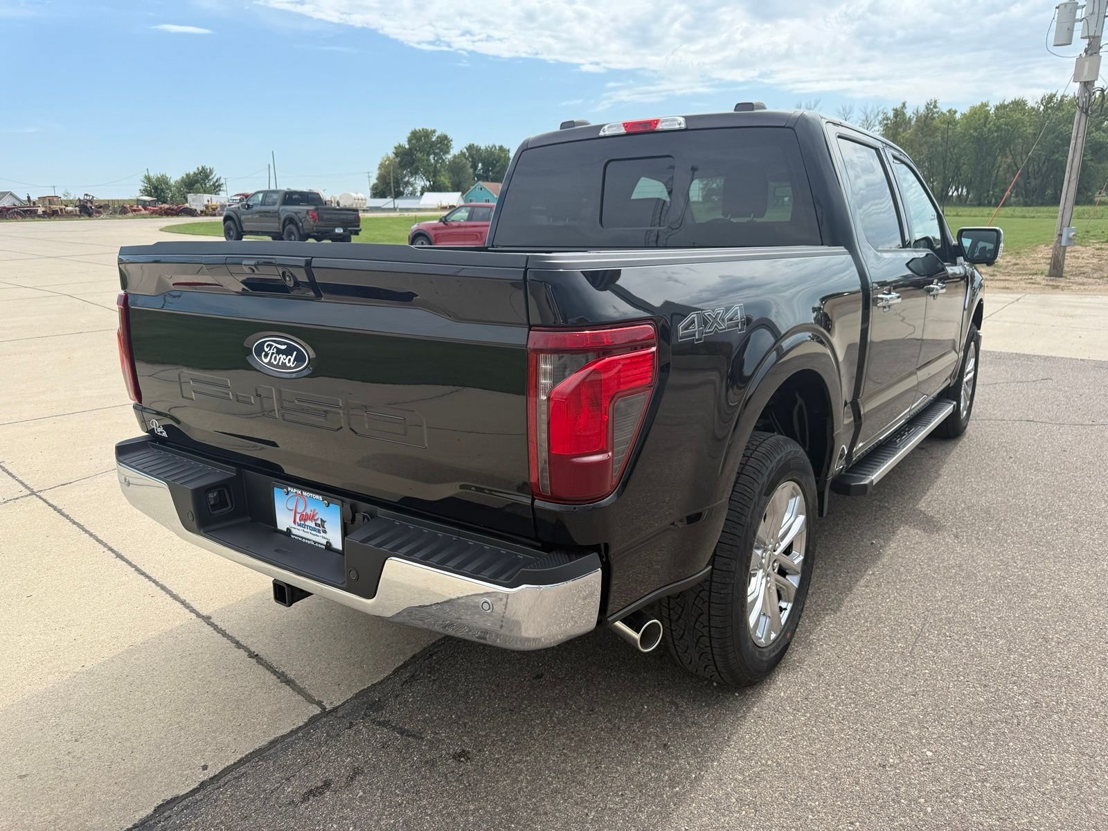 New 2026 Black Metallic Ford XLT image 7
