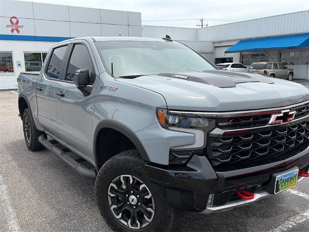 Used 2025 Slate Gray Metallic Chevrolet ZR2 image 1