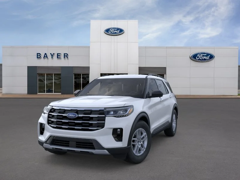 New 2026 Space White Metallic Ford Active image 2