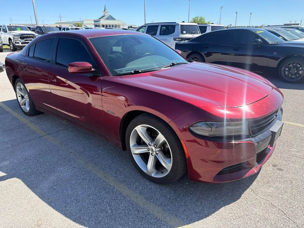 Used 2018 Red Dodge R/T image 9