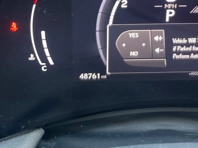 Used 2024 White Lexus 350 F SPORT Handling image 2