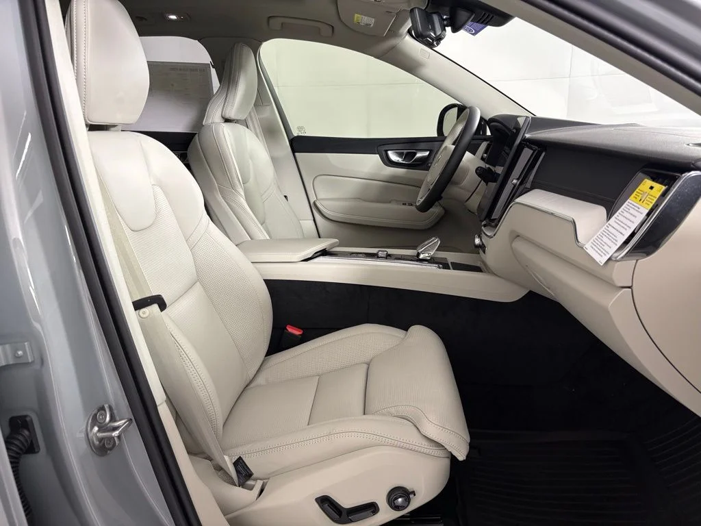 New 2026 Vapour Grey Volvo Ultra image 42