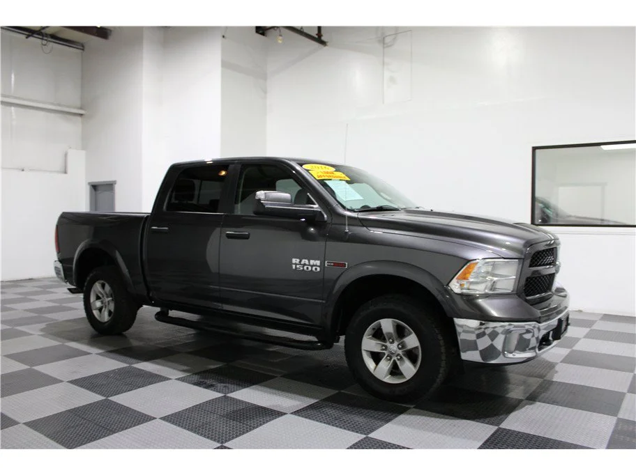 2016 RAM 1500 Outdoorsman 4x4 Crew Cab 5'7's photo