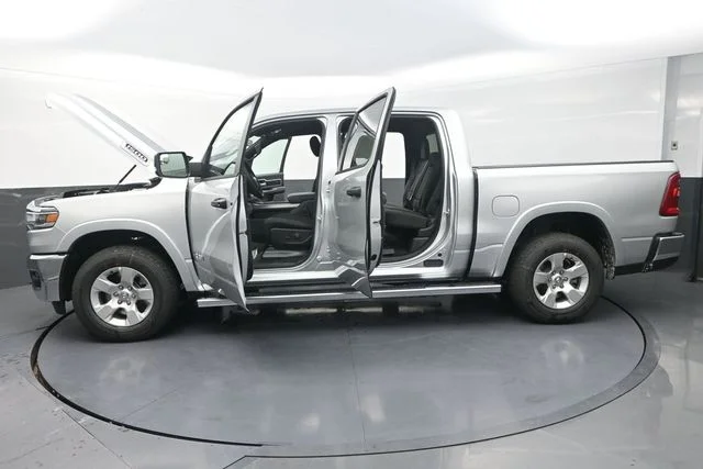 New 2026 Silver Zynith Exterior Paint RAM Big Horn/Lone Star image 32