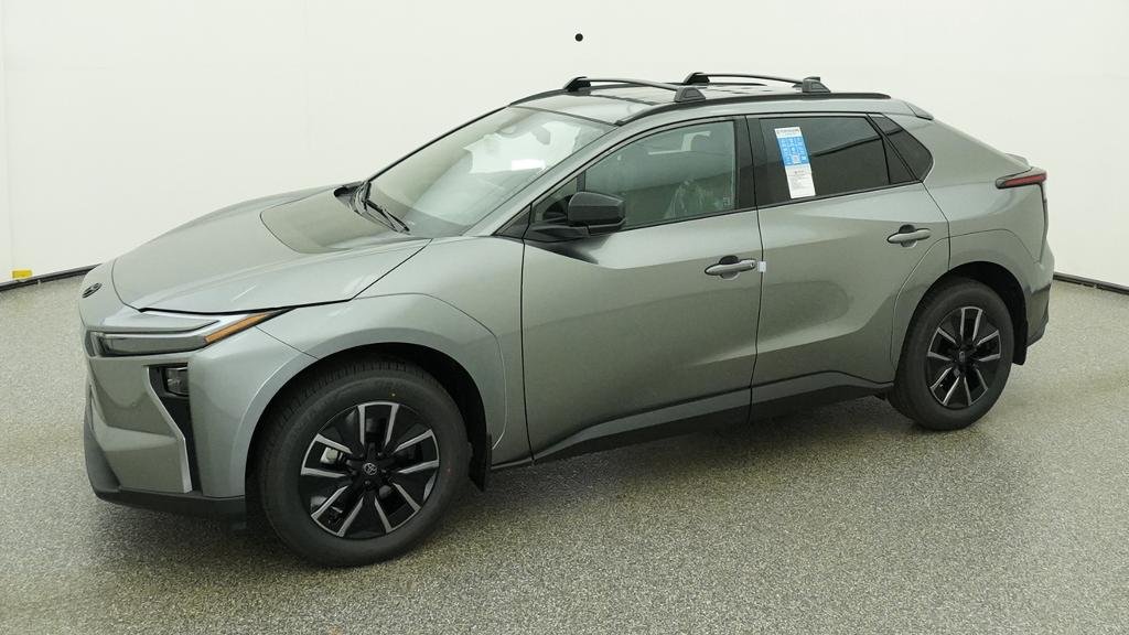New 2026 Heavy Metal Toyota XLE image 5