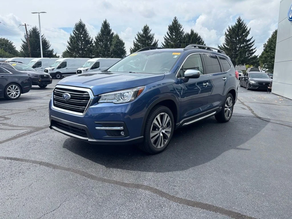 Used 2022 Blue Subaru Touring image 2