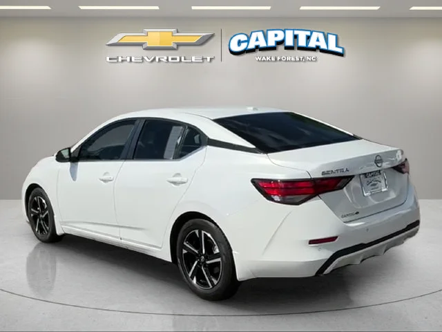 Used 2025 White Nissan SV image 4