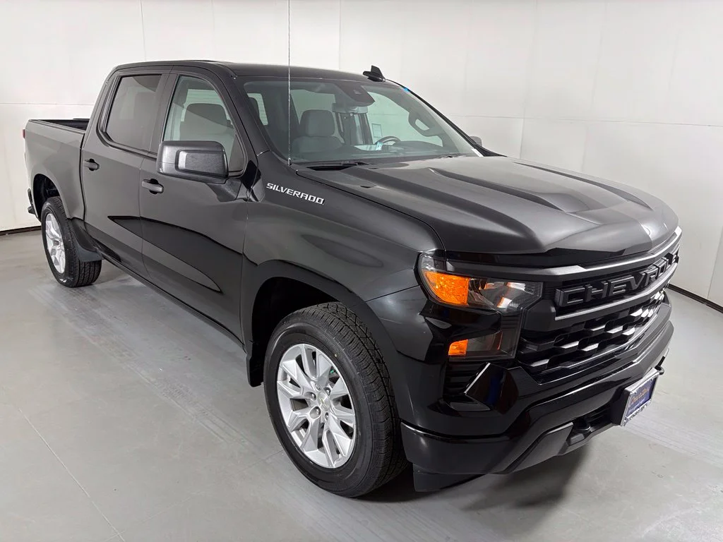 Used 2024 Black Chevrolet Custom image 2