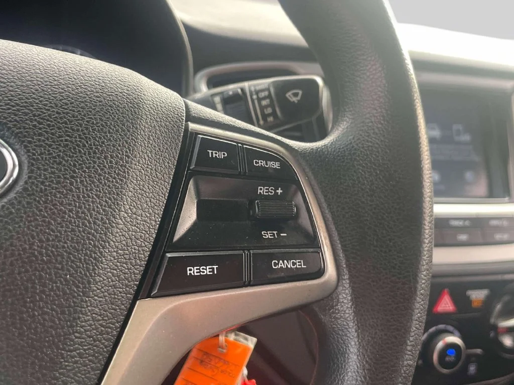 Used 2019 Gray Hyundai SEL image 20