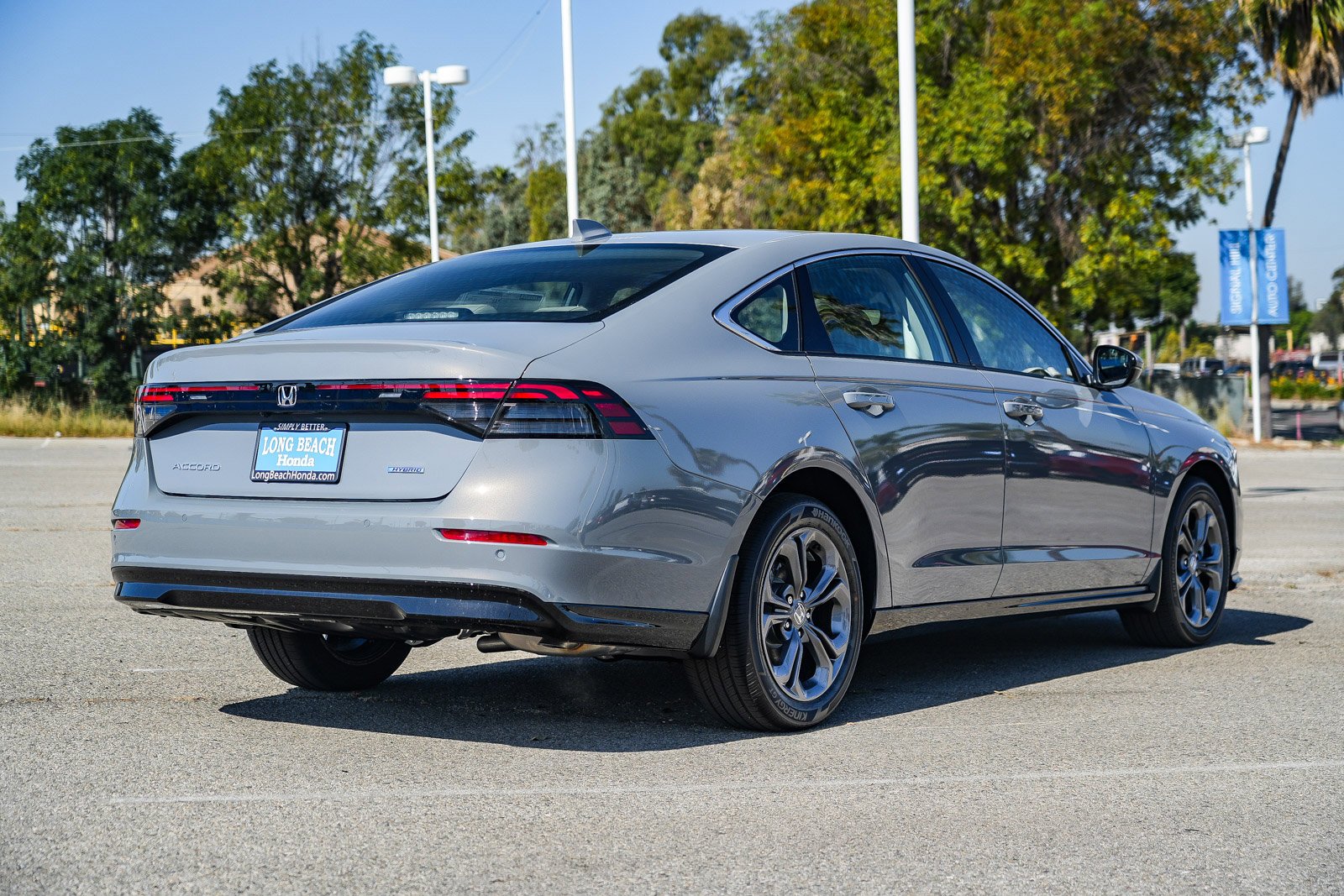 New 2026 Urban Gray Pearl Honda EX-L image 8