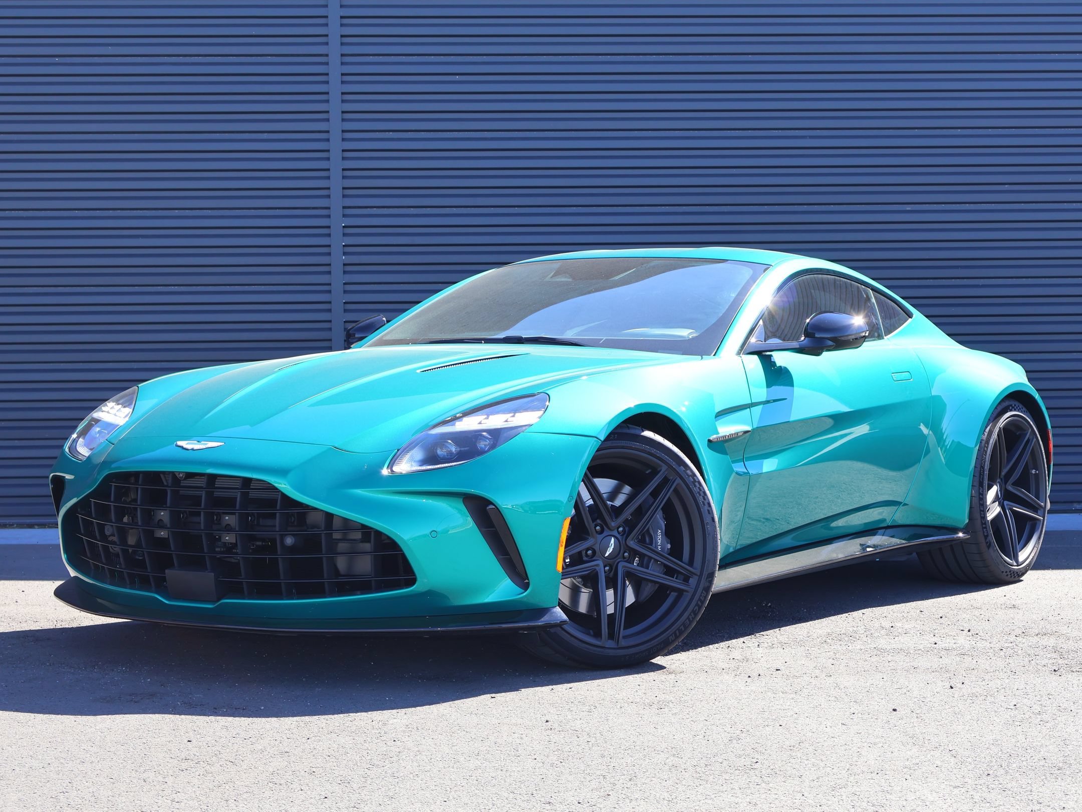 2025 Aston Martin Vantage 4.0 V8 AUTO's photo