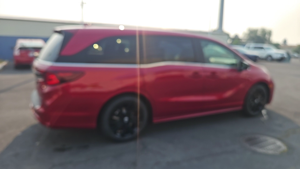 New 2026 Radiant Red Metallic II Honda Sport-L image 4
