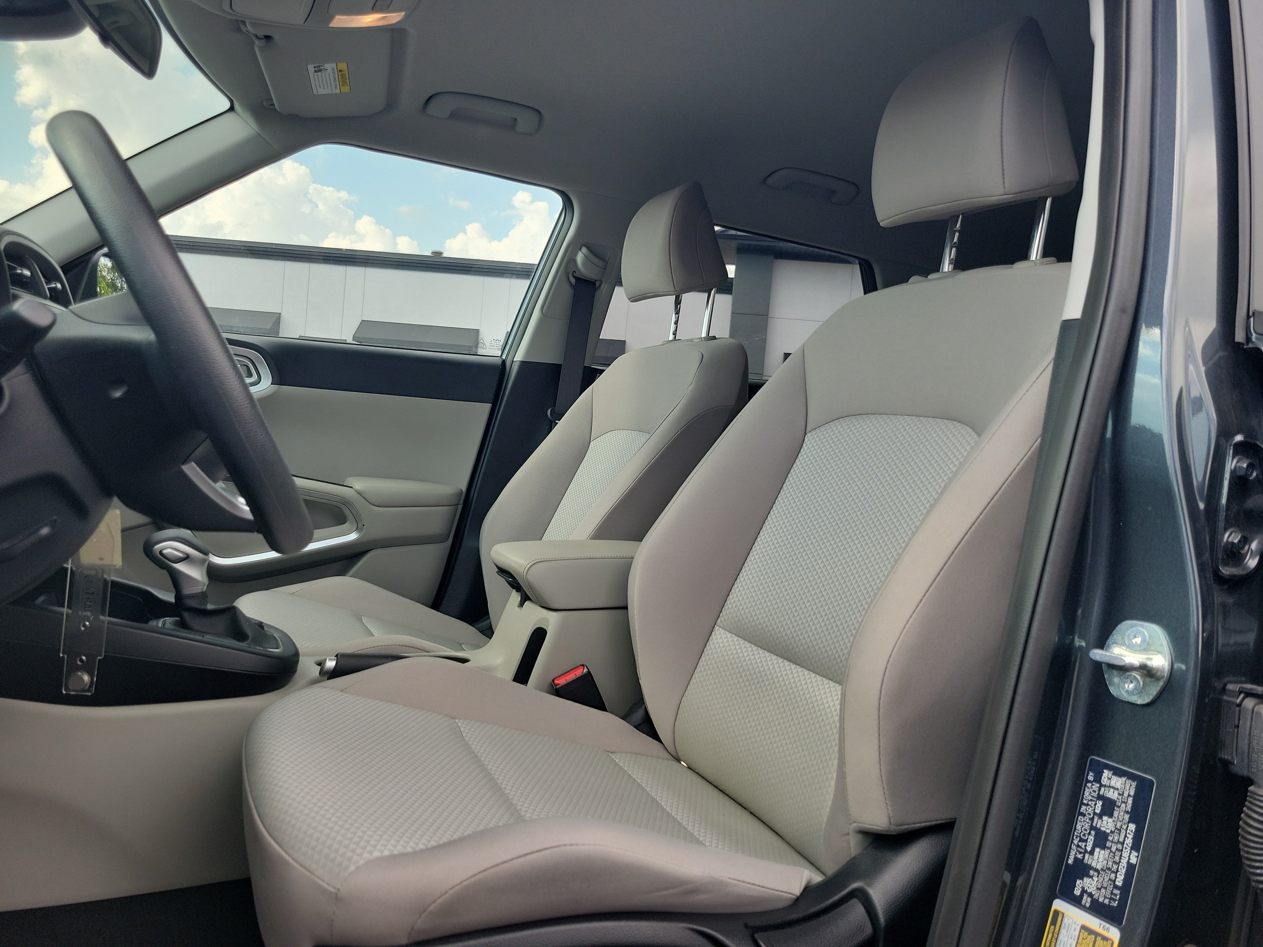 Used 2025 Gravity Gray Kia LX image 20