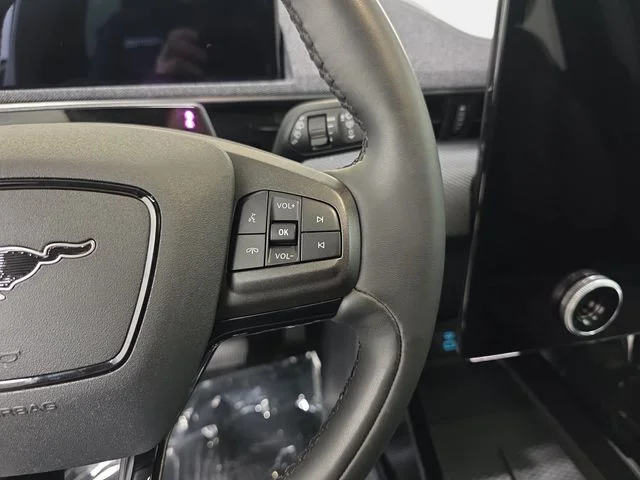 Used 2023 Space White Metallic Ford Premium image 15