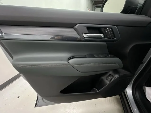 2027 GMC Terrain AT4 - Photo 23