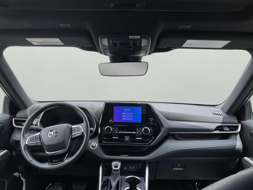 Used 2025 Silver Toyota XSE image 18