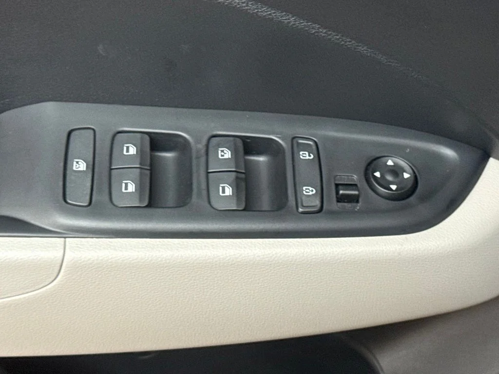 New 2026 Mirage Green Hyundai SEL image 22