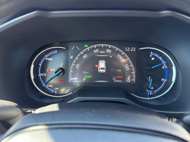 Used 2025 Red Toyota XLE image 22