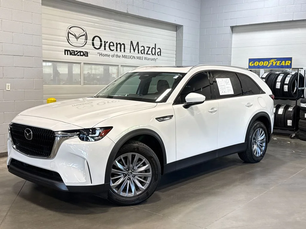2024 Mazda CX-90 PHEV Preferred Package's photo