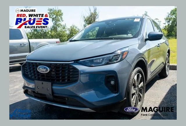 Used 2025 Blue Ford Platinum image 1