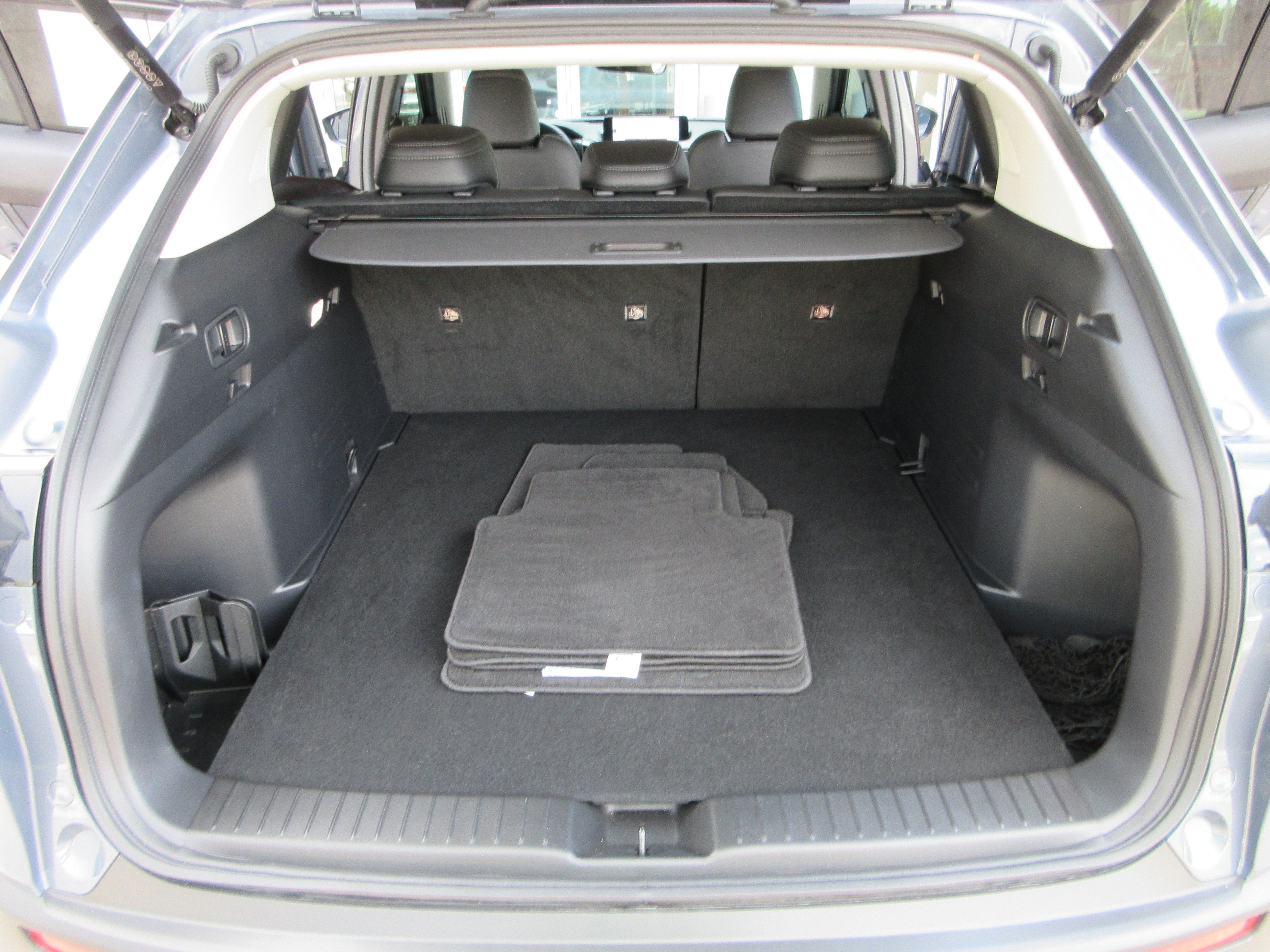 Used 2025 Polymetal Gray Metallic Mazda 2.5 Turbo Premium Package image 52