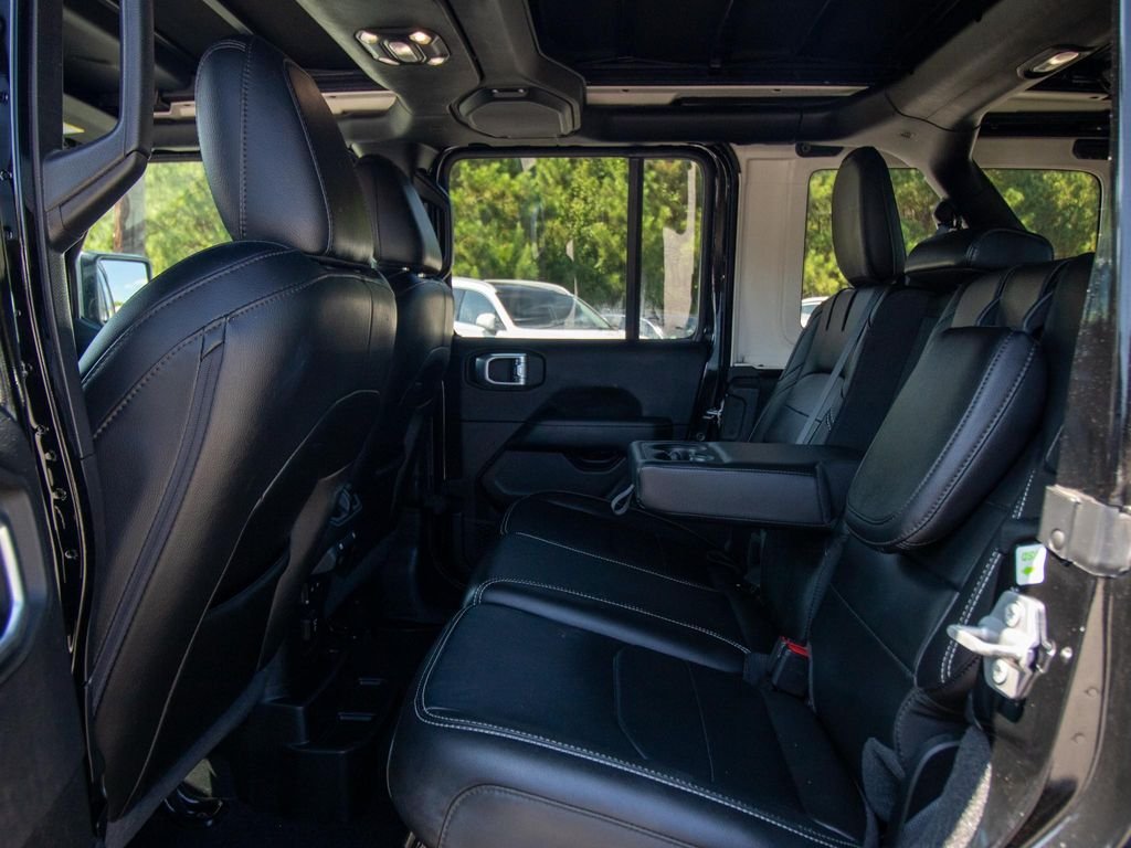 2022 Jeep Wrangler Unlimited Sahara 4XE - Photo 9